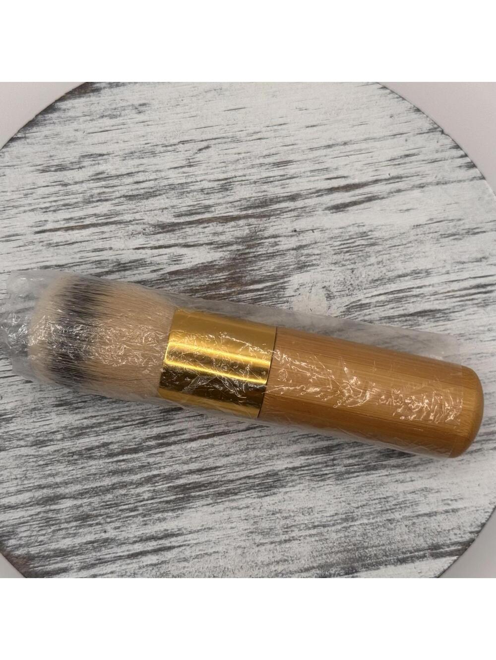 Tarte The Buffer Airbrush Finish Bamboo Foundation Kabuki Brush New w/o Box - Picture 5 of 5